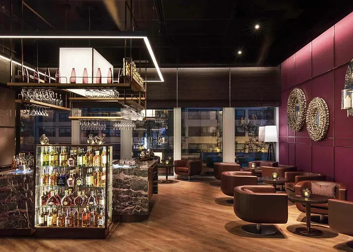 Courtyard By Marriott Myeongdong